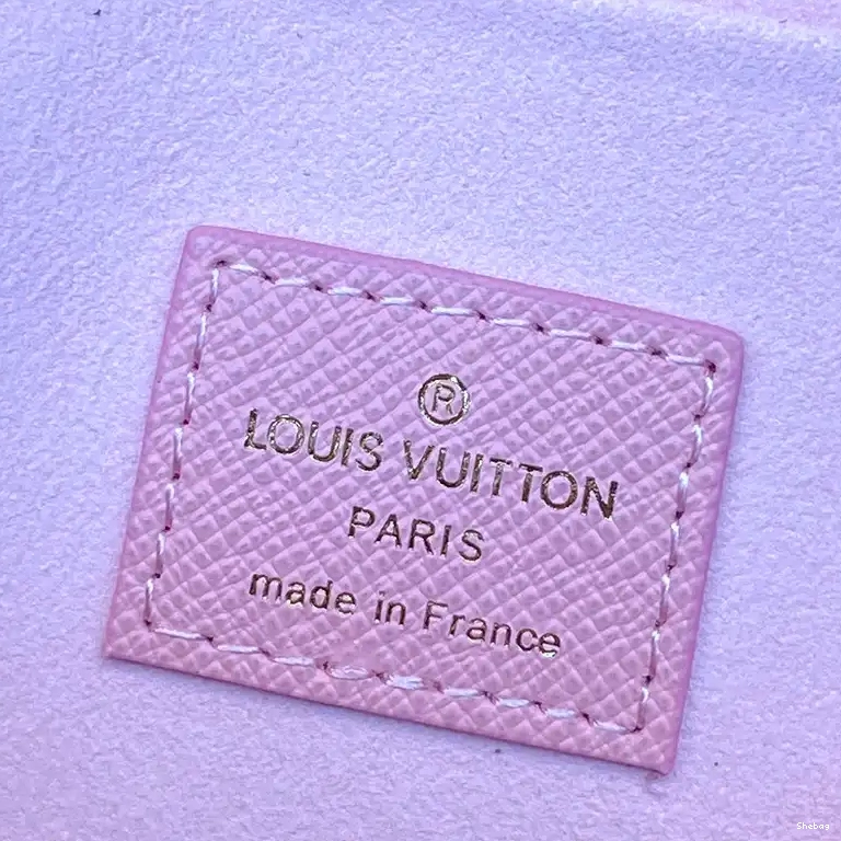2311YA0046 Bags LV 0729